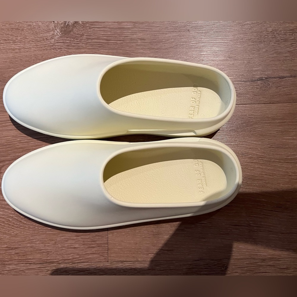 FEAR OF GOD UNISEX SLIDES-BRAND NEW